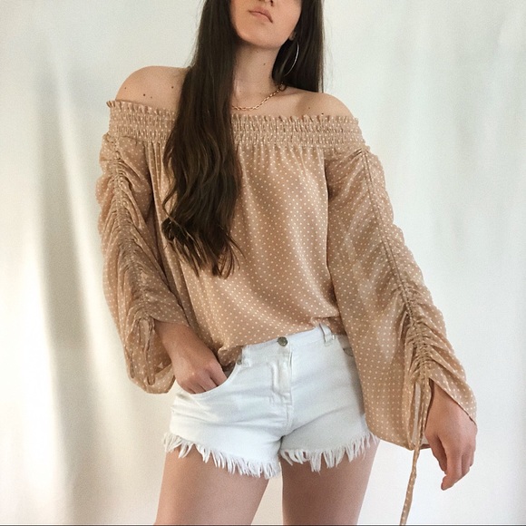 Off Shoulder Polka Dots Top - Picture 6 of 6